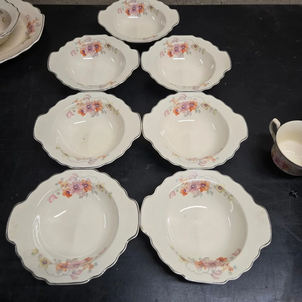 Vintage WS George Lido Canarytone Floral Dinnerware Set Platter Bowls Cups 196A